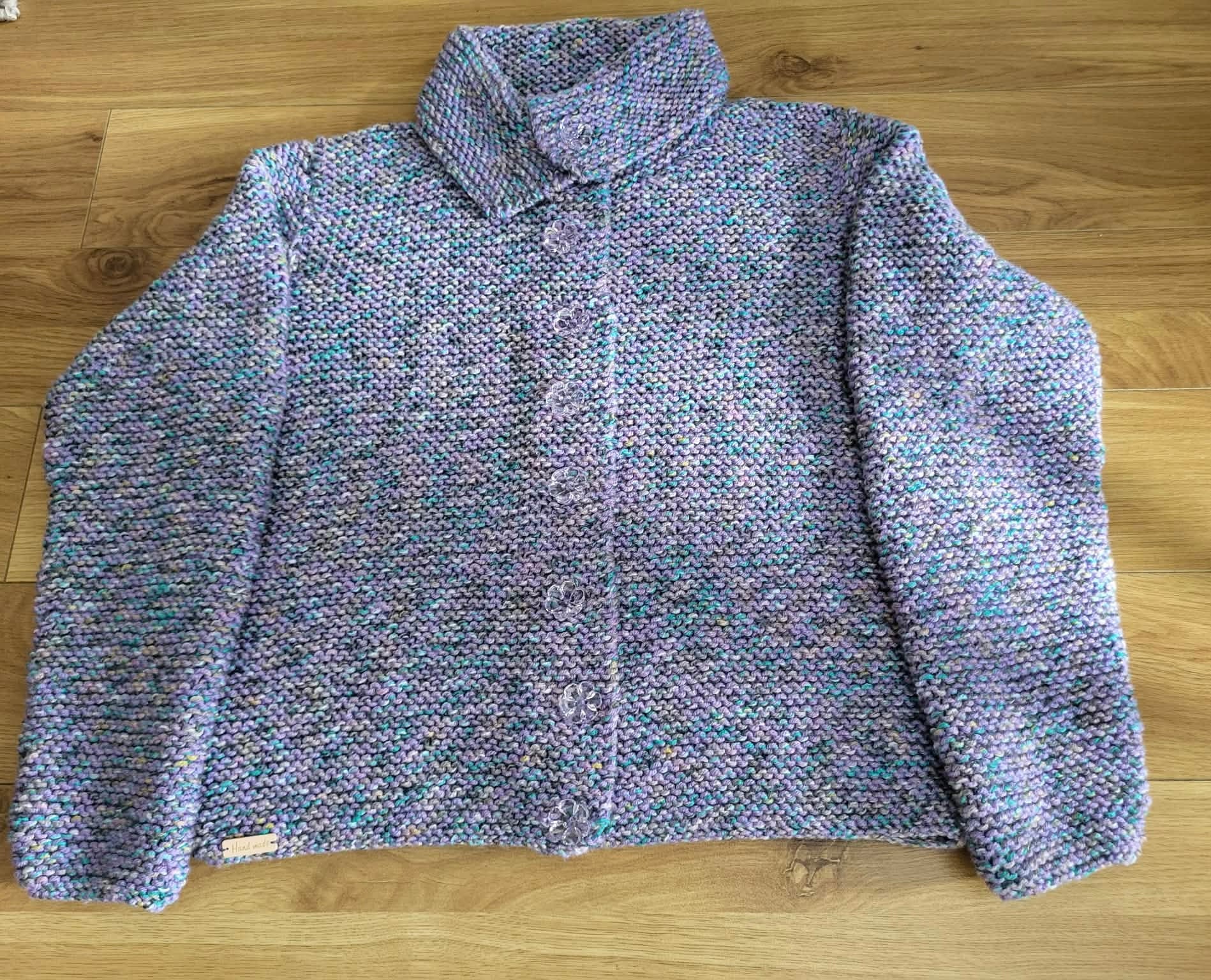Ladies chunky hand-knit jacket